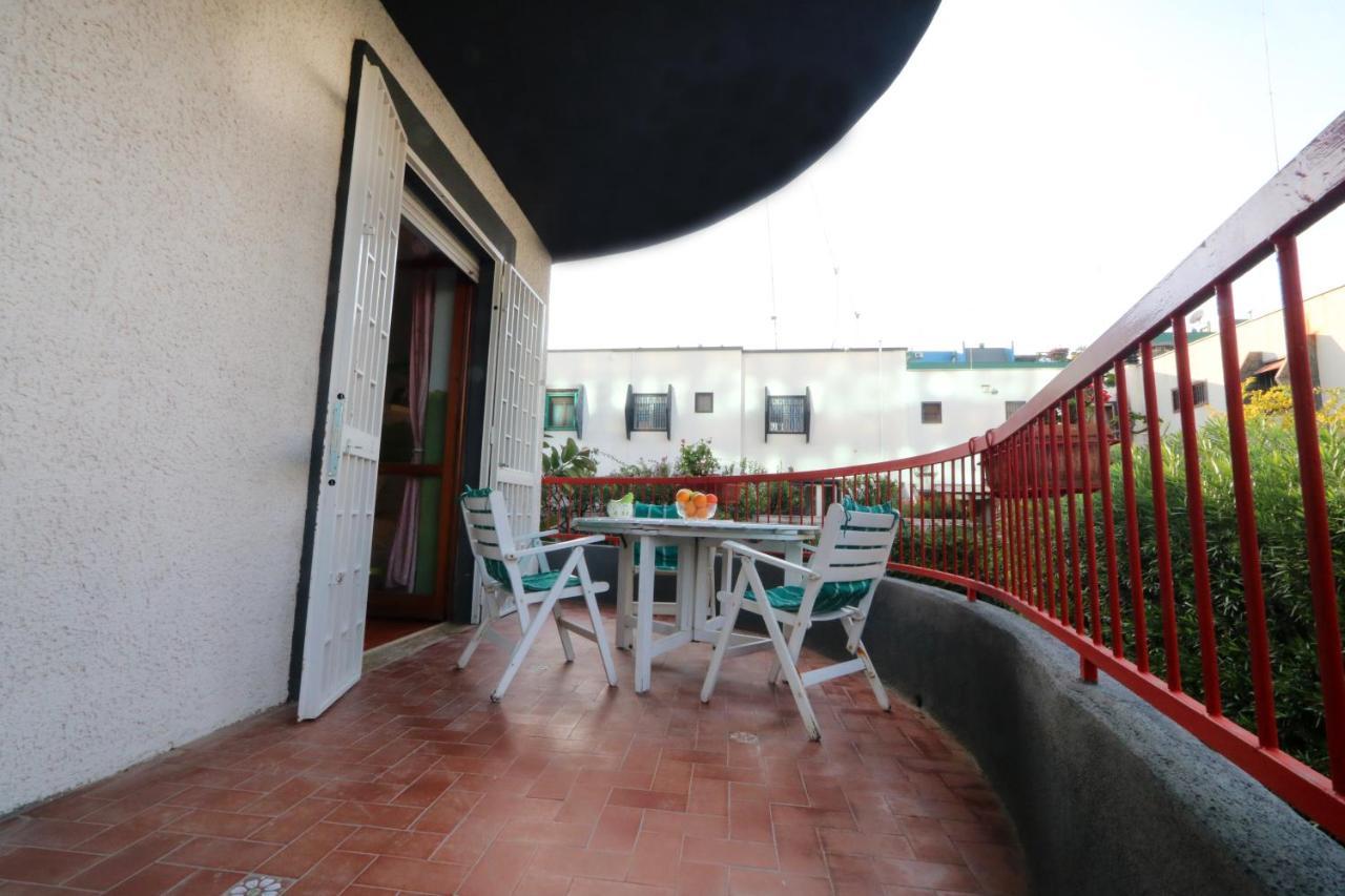 Bari Suite Apartment Barone 12 Free Parking Esterno foto