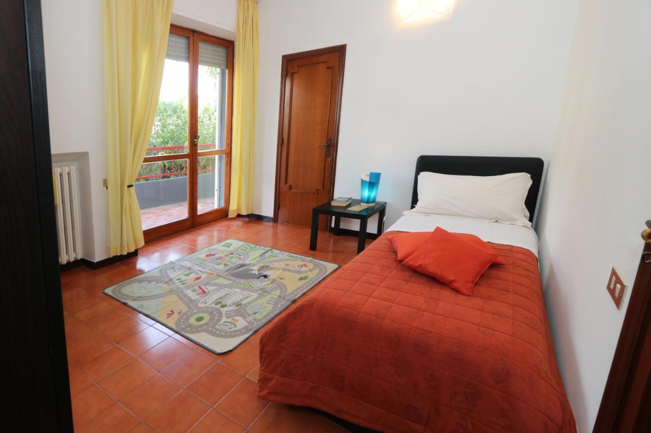Bari Suite Apartment Barone 12 Free Parking Esterno foto